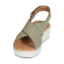 Chaussures Femme Sandales et Nu-pieds Clarks UN KARELY SUN Vert -Sandales Soldes Boutique 10143073 500 C