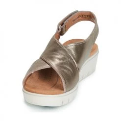 Chaussures Femme Sandales et Nu-pieds Clarks UN KARELY SUN Doré -Sandales Soldes Boutique 10143074 500 C