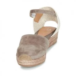 Chaussures Femme Sandales et Nu-pieds Betty London ANTALA Gris -Sandales Soldes Boutique 1060528 500 C