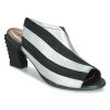 Chaussures Femme Sandales et Nu-pieds Papucei BETINA Noir / Blanc