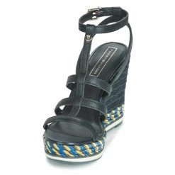 Chaussures Femme Sandales et Nu-pieds Tommy Hilfiger VANCOUVER 7A Marine -Sandales Soldes Boutique 11866527 500 C