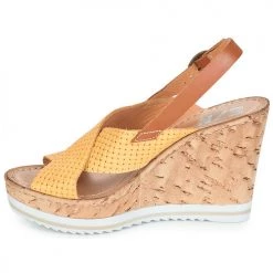 Chaussures Femme Sandales et Nu-pieds Elue par nous EMPIRE Jaune -Sandales Soldes Boutique 12846445 500 D