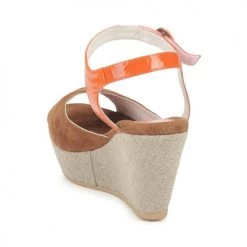 Chaussures Femme Sandales et Nu-pieds Regard RAFATI Camel -Sandales Soldes Boutique 130903 500 E