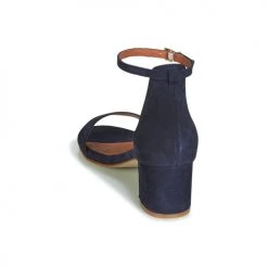 Chaussures Femme Sandales et Nu-pieds Betty London INNAMATA Marine 10 Chaussures Femme Sandales et Nu-pieds Betty London INNAMATA Marine -Sandales Soldes Boutique 13269238 500 E