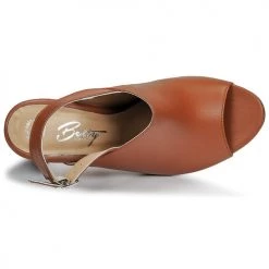 Chaussures Femme Sandales et Nu-pieds Betty London JIKOTEGE Camel -Sandales Soldes Boutique 13269317 500 F