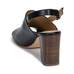 Chaussures Femme Sandales et Nu-pieds Betty London JIKOTEGE Noir -Sandales Soldes Boutique 13269318 500 E