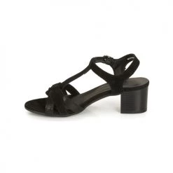 Chaussures Femme Sandales et Nu-pieds André CAROLA Noir -Sandales Soldes Boutique 13477894 500 D