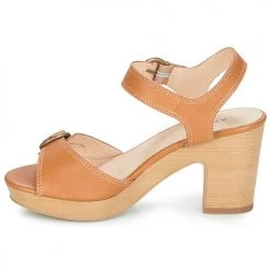 Chaussures Femme Sandales et Nu-pieds André ROULOTTE Camel -Sandales Soldes Boutique 13477921 500 D