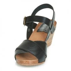Chaussures Femme Sandales et Nu-pieds Kickers SALAMBO Noir -Sandales Soldes Boutique 13485179 500 C