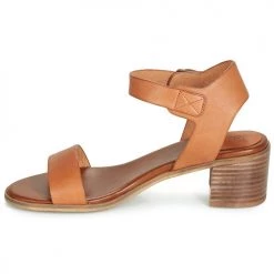 Chaussures Femme Sandales et Nu-pieds Kickers VOLOU Camel -Sandales Soldes Boutique 13485196 500 D