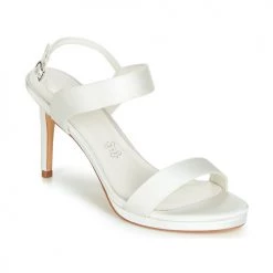 Chaussures Femme Sandales et Nu-pieds Menbur MAFATA Ivoire