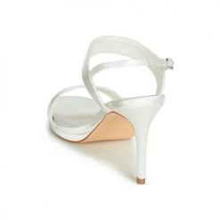 Chaussures Femme Sandales et Nu-pieds Menbur MAFATA Ivoire -Sandales Soldes Boutique 15721445 500 E