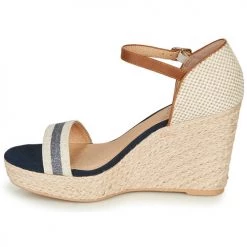 Chaussures Femme Sandales et Nu-pieds S.Oliver NOULATI Beige / marine -Sandales Soldes Boutique 16532266 500 D