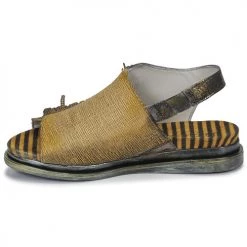 Chaussures Femme Sandales et Nu-pieds Papucei DERMOT Jaune -Sandales Soldes Boutique 16539129 500 D