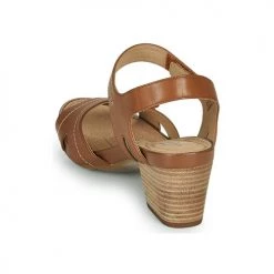 Chaussures Femme Sandales et Nu-pieds Clarks UN PALMA VIBE Camel -Sandales Soldes Boutique 16644943 500 E