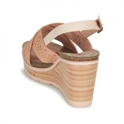 Chaussures Femme Sandales et Nu-pieds Refresh NANI Nude -Sandales Soldes Boutique 16678958 500 E