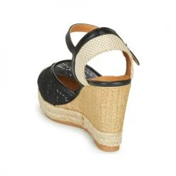 Chaussures Femme Sandales et Nu-pieds Refresh LARENA Noir -Sandales Soldes Boutique 16678965 500 E
