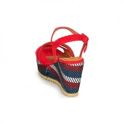Chaussures Femme Sandales et Nu-pieds Refresh LOCKAL Rouge -Sandales Soldes Boutique 16678966 500 E