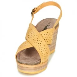Chaussures Femme Sandales et Nu-pieds Refresh RILO Jaune -Sandales Soldes Boutique 16678975 500 C