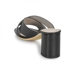 Chaussures Femme Sandales et Nu-pieds André JULITTA Noir -Sandales Soldes Boutique 16735049 500 E