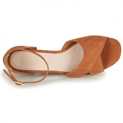 Chaussures Femme Sandales et Nu-pieds André JAYLA Camel -Sandales Soldes Boutique 16735050 500 F