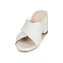 Chaussures Femme Sandales et Nu-pieds André JULITTA Blanc -Sandales Soldes Boutique 16735052 500 C