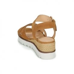 Chaussures Femme Sandales et Nu-pieds André EMILIA Camel -Sandales Soldes Boutique 16735063 500 E
