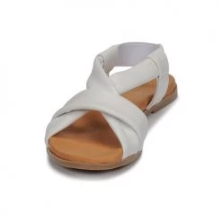 Chaussures Femme Sandales et Nu-pieds André BABACO Blanc -Sandales Soldes Boutique 16735136 500 C