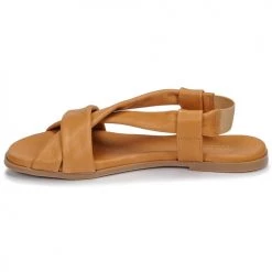 Chaussures Femme Sandales et Nu-pieds André BABACO Camel -Sandales Soldes Boutique 16735137 500 D