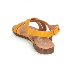 Chaussures Femme Sandales et Nu-pieds Betty London MADISSON Jaune -Sandales Soldes Boutique 16920372 500 E