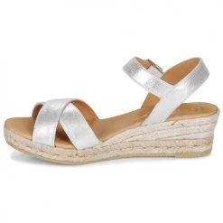 Chaussures Femme Sandales et Nu-pieds Betty London GIORGIA Argenté -Sandales Soldes Boutique 16920417 500 D