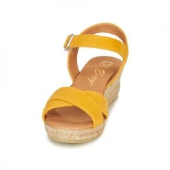 Chaussures Femme Sandales et Nu-pieds Betty London GIORGIA Jaune -Sandales Soldes Boutique 16920418 500 C