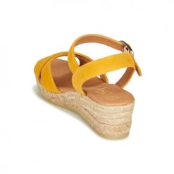 Chaussures Femme Sandales et Nu-pieds Betty London GIORGIA Jaune -Sandales Soldes Boutique 16920418 500 E
