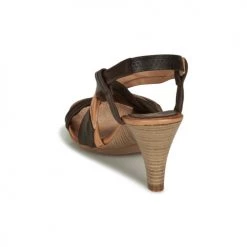 Chaussures Femme Sandales et Nu-pieds Betty London POULOI Camel -Sandales Soldes Boutique 16920448 500 E