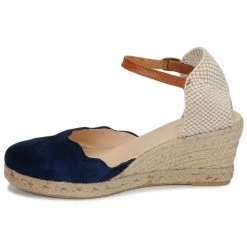 Chaussures Femme Sandales et Nu-pieds André BABI Marine -Sandales Soldes Boutique 17137530 500 D