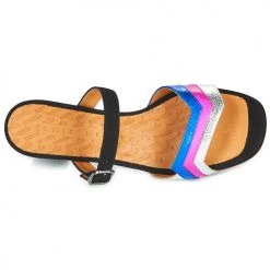 Chaussures Femme Sandales et Nu-pieds Chie Mihara LOT Noir -Sandales Soldes Boutique 18725236 500 F