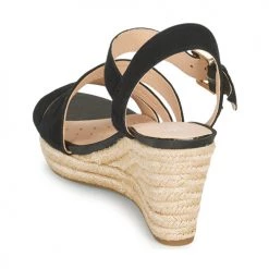 Chaussures Femme Sandales et Nu-pieds Geox D SOLEIL C Noir -Sandales Soldes Boutique 18763538 500 E