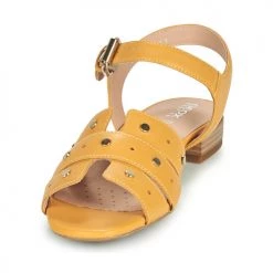 Chaussures Femme Sandales et Nu-pieds Geox D WISTREY SANDALO C Jaune -Sandales Soldes Boutique 18763558 500 C