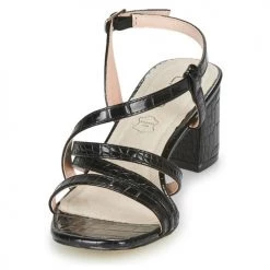 Chaussures Femme Sandales et Nu-pieds Les Petites Bombes BERTHA Noir -Sandales Soldes Boutique 18810848 500 C