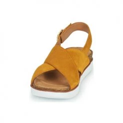 Chaussures Femme Sandales et Nu-pieds Clarks ELAYNE CROSS Moutarde -Sandales Soldes Boutique 18858109 500 C