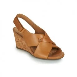 Chaussures Femme Sandales et Nu-pieds Clarks MARGEE EVE Beige