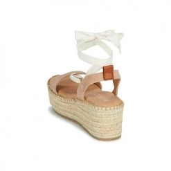 Chaussures Femme Sandales et Nu-pieds Musse & Cloud CLOUD Nude -Sandales Soldes Boutique 18918814 500 E