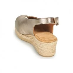 Chaussures Femme Sandales et Nu-pieds Unisa CASBAS Doré -Sandales Soldes Boutique 18944815 500 E