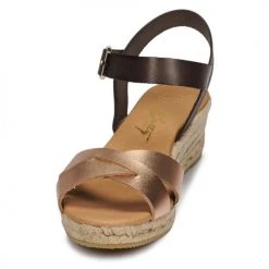Chaussures Femme Sandales et Nu-pieds Betty London GIORGIA Marron/nude -Sandales Soldes Boutique 18980969 500 C