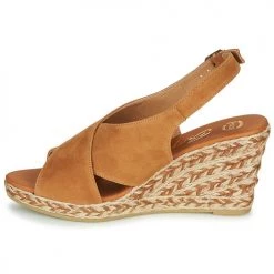 Chaussures Femme Sandales et Nu-pieds Betty London OHINDRA Cognac -Sandales Soldes Boutique 18980985 500 D