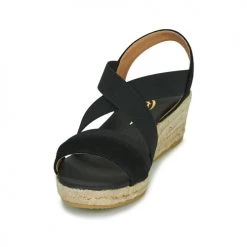 Chaussures Femme Sandales et Nu-pieds Betty London OLINDR Noir -Sandales Soldes Boutique 18980992 500 C