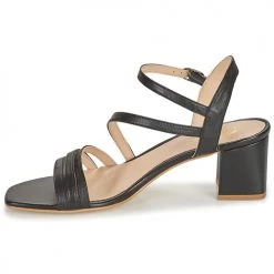 Chaussures Femme Sandales et Nu-pieds Betty London OCHANTE Noir 9 Chaussures Femme Sandales et Nu-pieds Betty London OCHANTE Noir -Sandales Soldes Boutique 19049551 500 D
