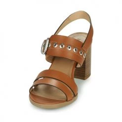 Chaussures Femme Sandales et Nu-pieds NeroGiardini GHILLO Cognac -Sandales Soldes Boutique 19236460 500 C