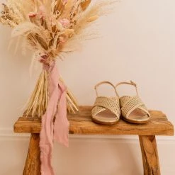 Chaussures Femme Sandales et Nu-pieds Céleste ORANGER Doré