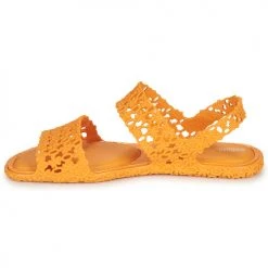 Chaussures Femme Sandales et Nu-pieds Melissa MELISSA PANC SANDAL + ISABELA CAPETO AD Jaune -Sandales Soldes Boutique 21083418 500 D